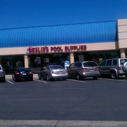 Leslie's - Store front