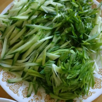 Zen's Noodles - Pan Asian Near Me - Naperville, Illinois