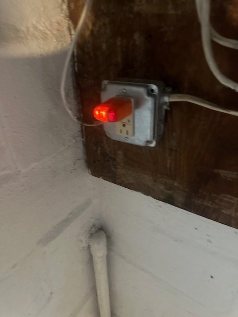 Slide of Ryl and Services