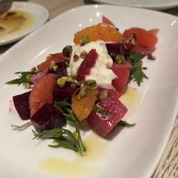 Roasted beets salad
