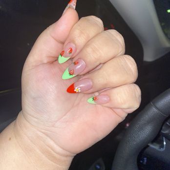 Bliss Nail Spa - Strawberries for spring - Nail Salons Near Me - Everett, Washington