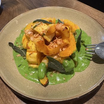 Ten Foot Henry - delicata - spinach soubise, coconut, sage - Canadian (New) Near Me - Calgary, Alberta