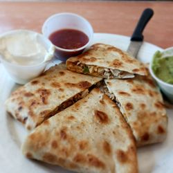 The Ridge Diner - Chicken quesadilla with salsa (watery), sour cream (hard), avocado (not thick). Size was good