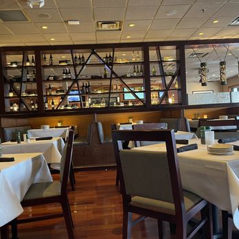 Bonefish Grill - Seafood Near Me - Algonquin, Illinois