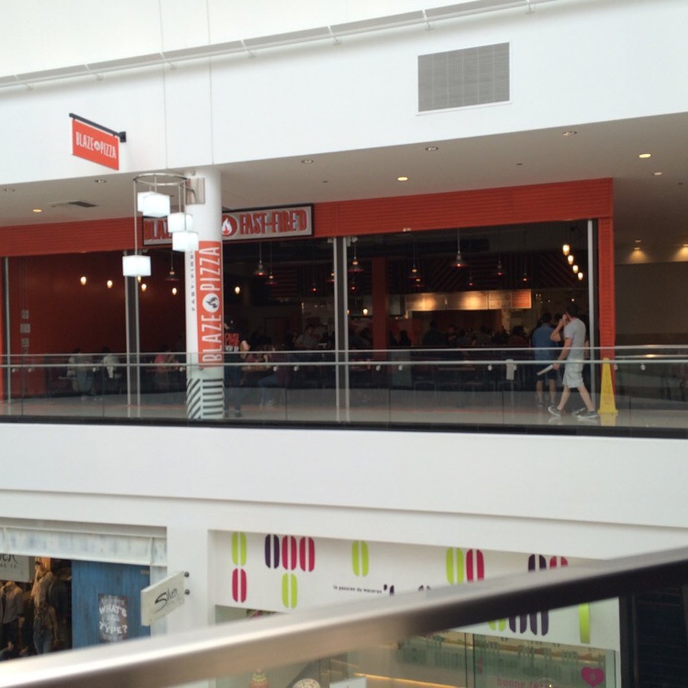 Blaze Pizza - Pizza Near Me - Glendale, California Blaze Pizza - Pizza Near Me - Glendale, California