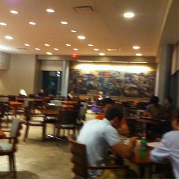 Harkness Commons - people eating in a restaurant - Cafeteria Near Me - Cambridge, Massachusetts Harkness Commons - people eating in a restaurant - Cafeteria Near Me - Cambridge, Massachusetts