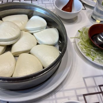 Golden Phoenix - Steamed buns & condiments for Peking Duck - Vietnamese Near Me - Oklahoma City, Oklahoma Golden Phoenix - Steamed buns & condiments for Peking Duck - Vietnamese Near Me - Oklahoma City, Oklahoma