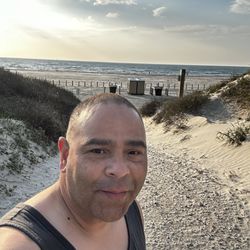 Walkthrough path to beach.