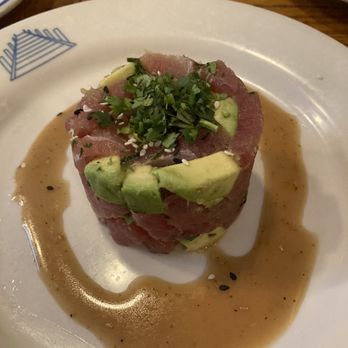 PIER 290 - Ahi Tuna Tartare - American Near Me - Williams Bay, Wisconsin