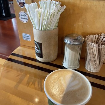 Northtown Coffee - Oatmilk vanilla latte - Coffee & Tea Near Me - Arcata, California