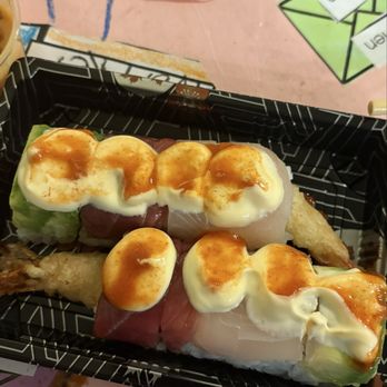 Akiko - Twister roll - Sushi Bars Near Me - Houston, Texas Akiko - Twister roll - Sushi Bars Near Me - Houston, Texas