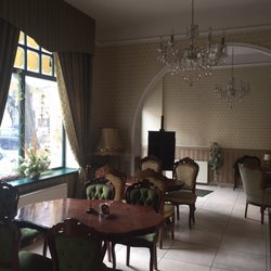 Francuski Łącznik - Old world decor