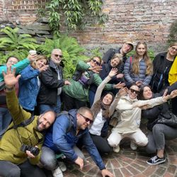 Toonie Tours - Victoria Walking Tours