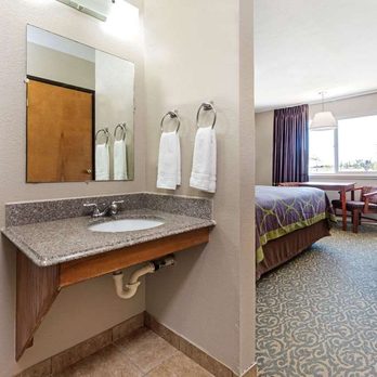 Super 8 by Wyndham Clayton - Guest room bath - Hotels Near Me - Clayton, New Mexico Super 8 by Wyndham Clayton - Guest room bath - Hotels Near Me - Clayton, New Mexico