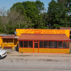 Cj's Barbeque - Yellow and Red is what made me stop