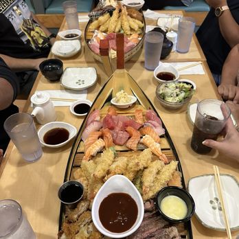 Restaurant Kunio - Party Boat! - Japanese Near Me - Waipahu, Hawaii Restaurant Kunio - Party Boat! - Japanese Near Me - Waipahu, Hawaii