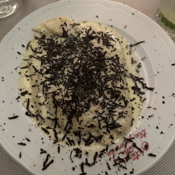 Osteria delle Tre Panche - Chicken with cream and truffle - Italian Near Me - Florence, FI Osteria delle Tre Panche - Chicken with cream and truffle - Italian Near Me - Florence, FI
