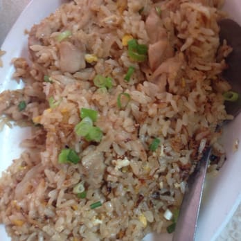 S&P Kitchen - Pineapple fried rice is HEAVEN !! - Thai Near Me - Honolulu, Hawaii