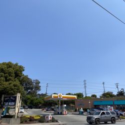 Del Rey Car Wash - $12 Express wash: cash