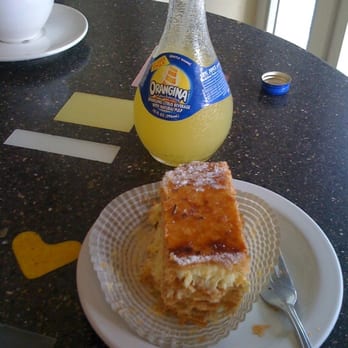 Belle Pastry - Cafes Near Me - Bellevue, Washington