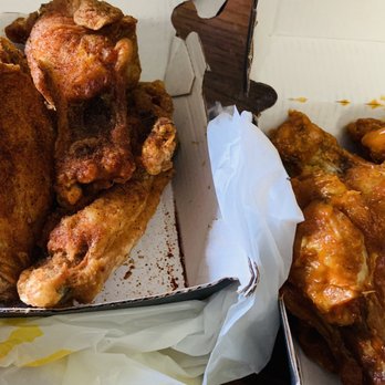 Buffalo Wild Wings - Dry chipotle bbq is like heaven! Spicy garlic is good, but not spicy enough - Chicken Wings Near Me - Lafayette, Indiana Buffalo Wild Wings - Dry chipotle bbq is like heaven! Spicy garlic is good, but not spicy enough - Chicken Wings Near Me - Lafayette, Indiana