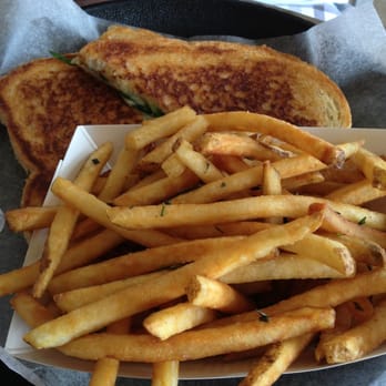Toasted - Truffle melt with truffle fries - Vegan Near Me - Winter Park, Florida Toasted - Truffle melt with truffle fries - Vegan Near Me - Winter Park, Florida