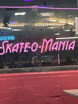 Skate-O-Mania by null