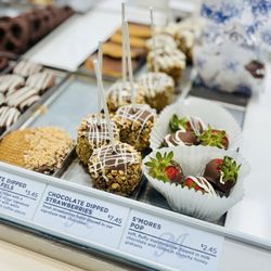 MilkShake Factory Hilton Head - Toppings