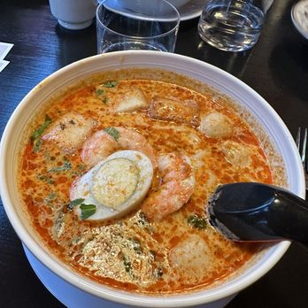 Friendship Kitchen - Mama's Laksa - Vietnamese Near Me - Portland, Oregon Friendship Kitchen - Mama's Laksa - Vietnamese Near Me - Portland, Oregon