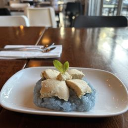 Sweet Sticky Rice with Thai Custard Sweet Sticky Rice with Thai Custard