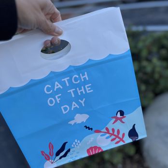 Sweetfin Studio City - Cute bag for my to-go order. - Poke Near Me - Los Angeles, California