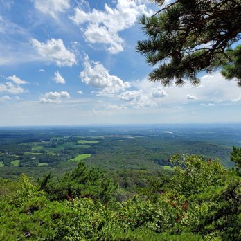 Sugarloaf Mountain - Scenic Views - Hiking Near Me - Dickerson, Maryland Sugarloaf Mountain - Scenic Views - Hiking Near Me - Dickerson, Maryland