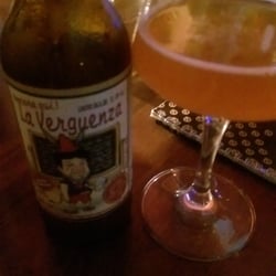 Molly's Pub - Italian craft beer galore!