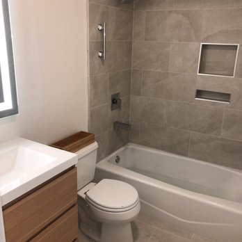 DTLA Tile and Stone - a modern bathroom - Tiling Near Me - Los Angeles, California DTLA Tile and Stone - a modern bathroom - Tiling Near Me - Los Angeles, California