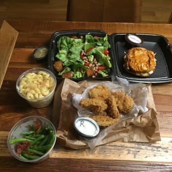 Lillie's Q - Barbeque Near Me - Chicago, Illinois