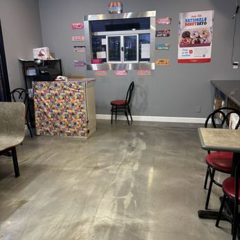 Master Donuts - Donuts Near Me - St. Peters, Missouri