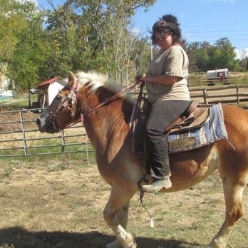 Goldrush Stables - Horseback Riding Near Me - Pigeon Forge, Tennessee Goldrush Stables - Horseback Riding Near Me - Pigeon Forge, Tennessee
