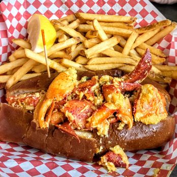 Yankee Lobster - Lobster Roll with Fries at Yankee Lobster - Seafood Markets Near Me - Boston, Massachusetts