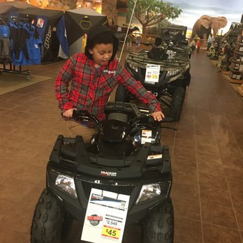 Cabela's - Outdoor Gear Near Me - Dundee, Michigan