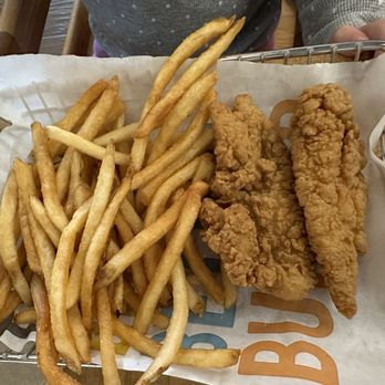 Smashburger - Kids CRISPY CHICKEN STRIPS - Burgers Near Me - Westwood, Massachusetts Smashburger - Kids CRISPY CHICKEN STRIPS - Burgers Near Me - Westwood, Massachusetts