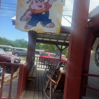 Humphrey Pete's - American Near Me - Early, Texas
