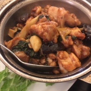 China King - China clay pot chicken - generous portion, but all chicken thighs. Too fatty/wish this had been mentioned - Chinese Near Me - Goleta, California China King - China clay pot chicken - generous portion, but all chicken thighs. Too fatty/wish this had been mentioned - Chinese Near Me - Goleta, California