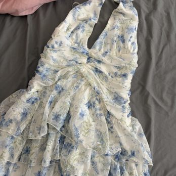 Windsor - Flowy dress for attending a wedding - Women's Clothing Near Me - Las Vegas, Nevada Windsor - Flowy dress for attending a wedding - Women's Clothing Near Me - Las Vegas, Nevada