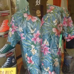 Sam's Clothing Store