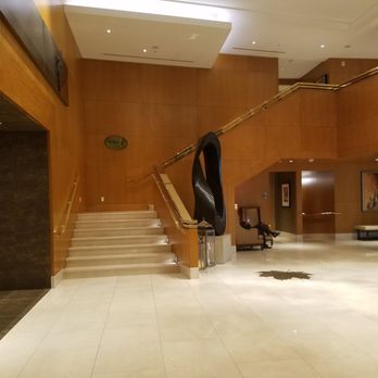 The Ritz-Carlton, Toronto - Lobby - Hotels Near Me - Toronto, Ontario