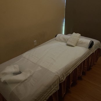 Elegance Spa - Milpitas - Massage room- deep tissue massage - Massage Near Me - Milpitas, California