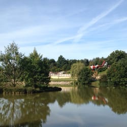 Domaine du Moulinal - Lake