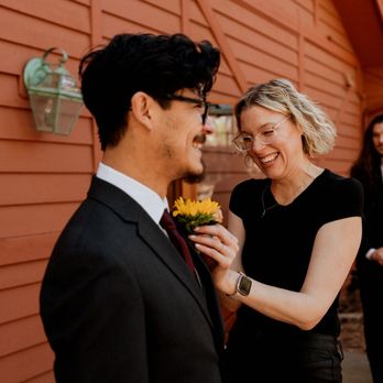 Lily Luxe Floral - Floral Designers Near Me Lily Luxe Floral - Floral Designers Near Me