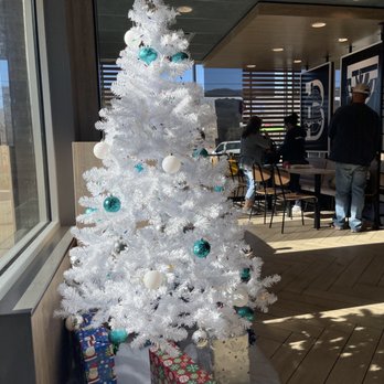 McDonald's - a white christmas tree with presents - Fast Food Near Me - Chattanooga, Tennessee McDonald's - a white christmas tree with presents - Fast Food Near Me - Chattanooga, Tennessee