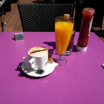 Café Rotunden - Brunch på terassen uden for cafe rotunden. - Bistros Near Me - Hellerup, 84